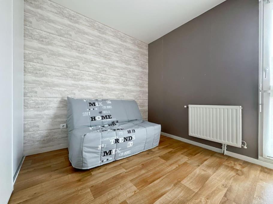 Le Chanteloupien - Appartement Pour 6 Proche Disneyland Paris Esterno foto